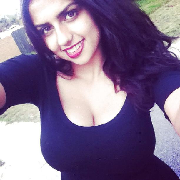 25P Big Boobs Amateur Mays