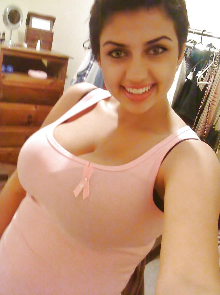 25P Big Boobs Amateur Mays