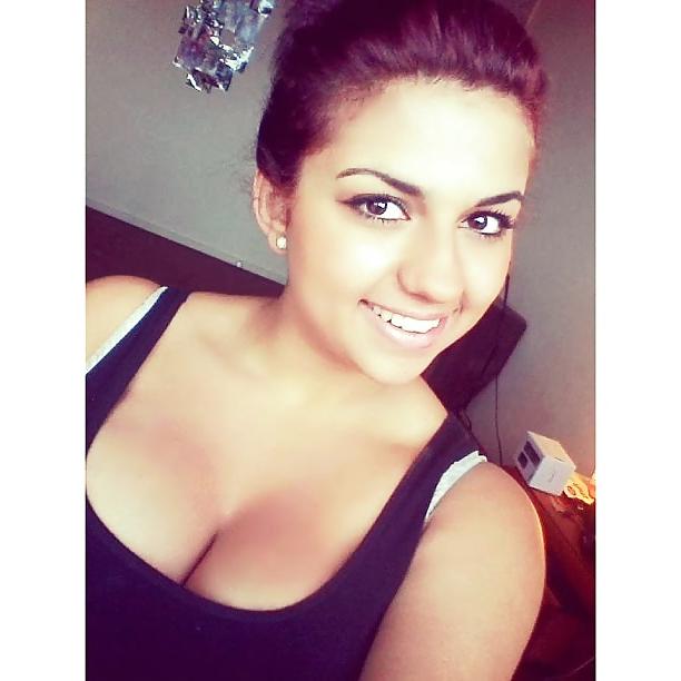 25P Big Boobs Amateur Mays