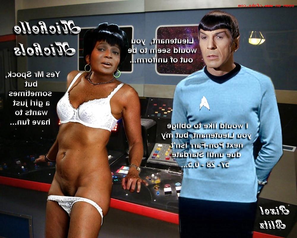 25P Scifi babes 2.