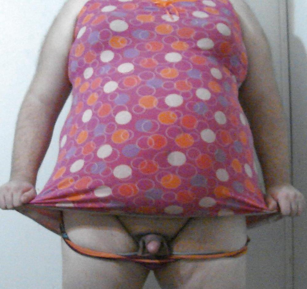 15P Tiny penis crossdresser