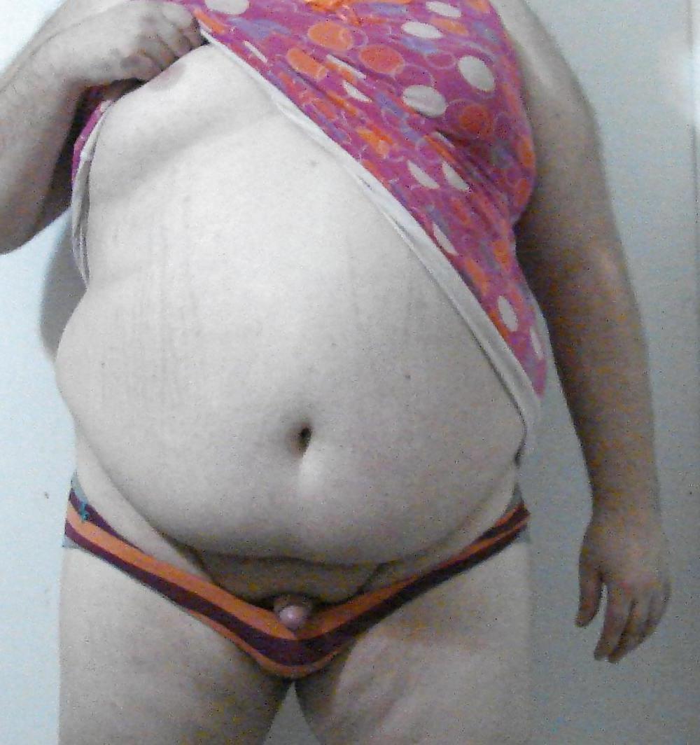 15P Tiny penis crossdresser