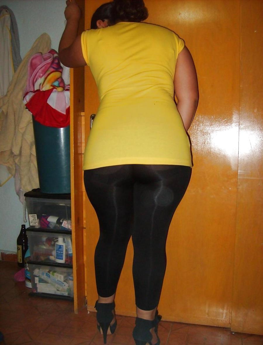 5P Plump ass latina