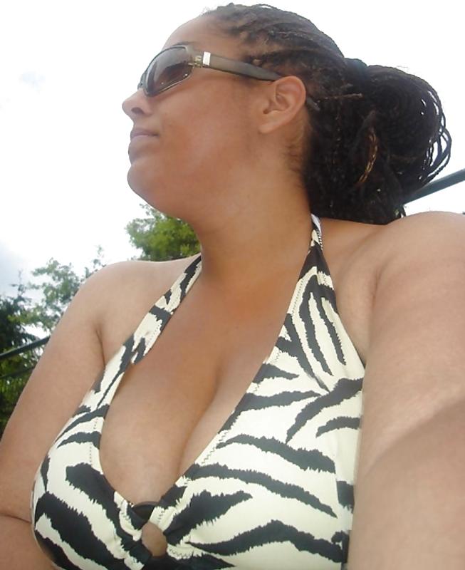 23P Big boobs