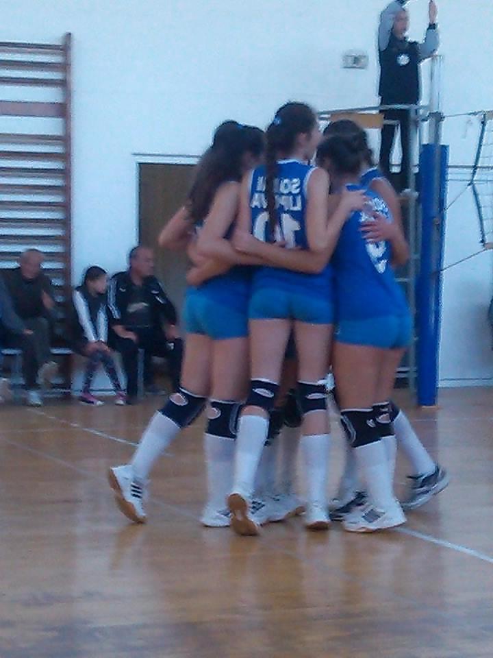 21P Volleyball Teens