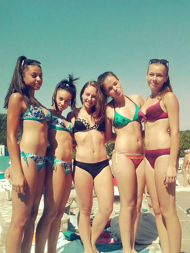 21P Volleyball Teens