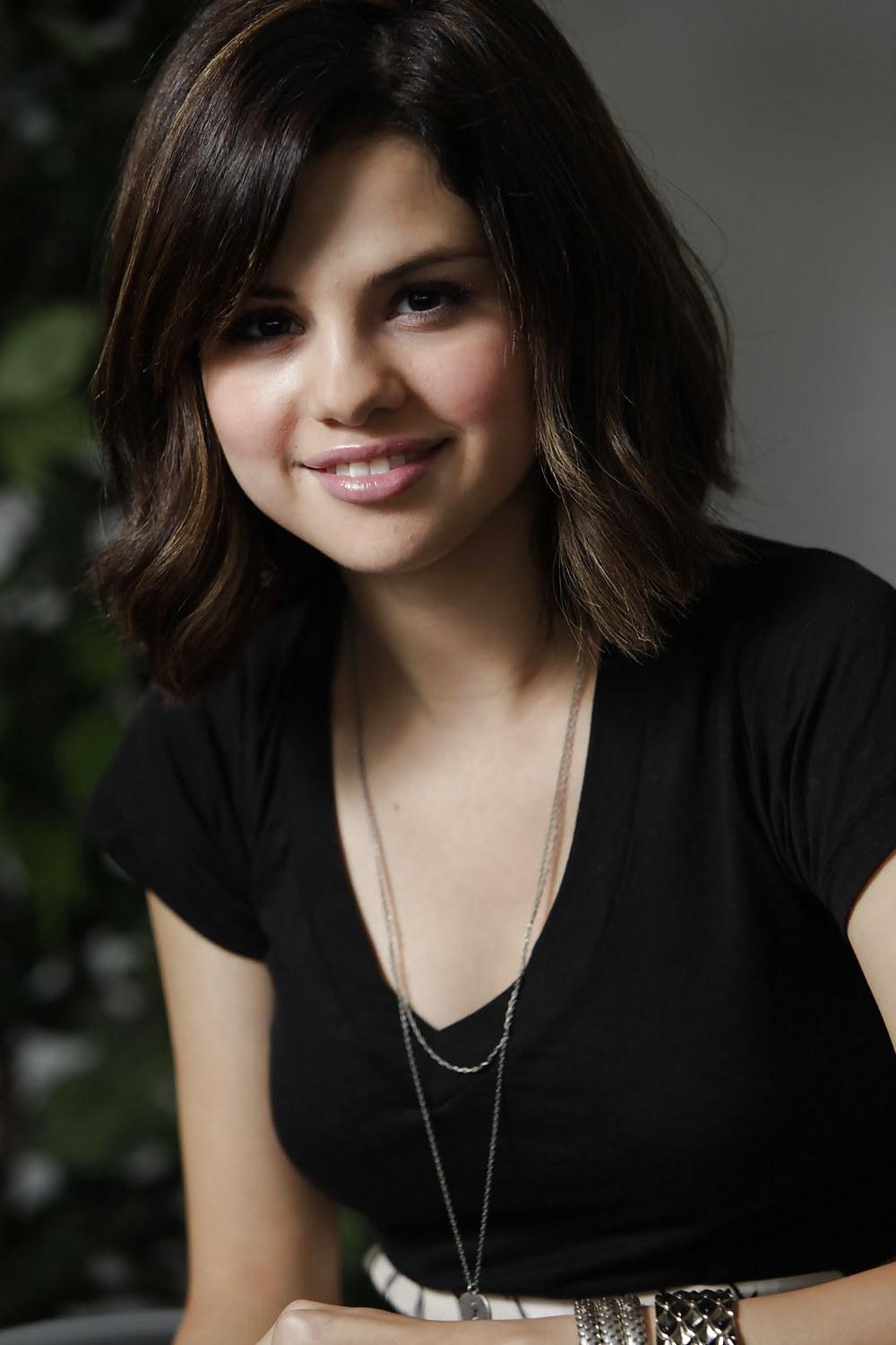 25P And The Winner is Selena Gomez 