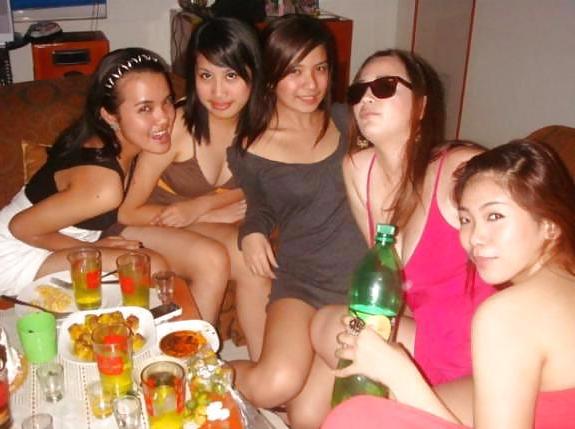 4P Malalanding pinay