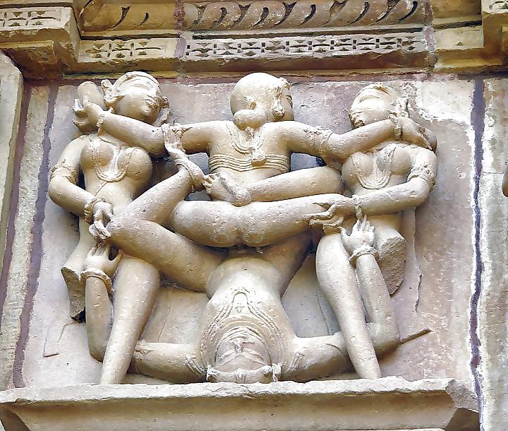 17P EROTIC ART