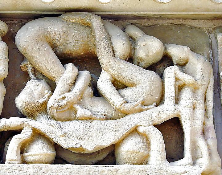 17P EROTIC ART
