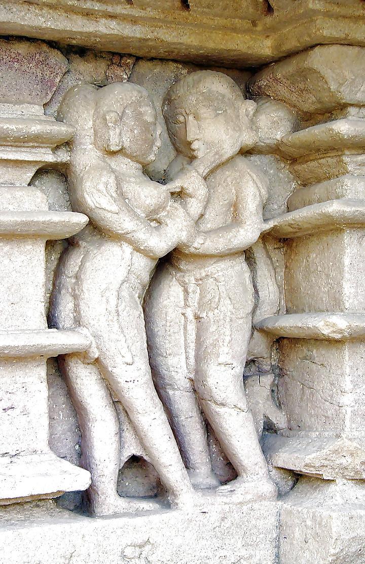 17P EROTIC ART