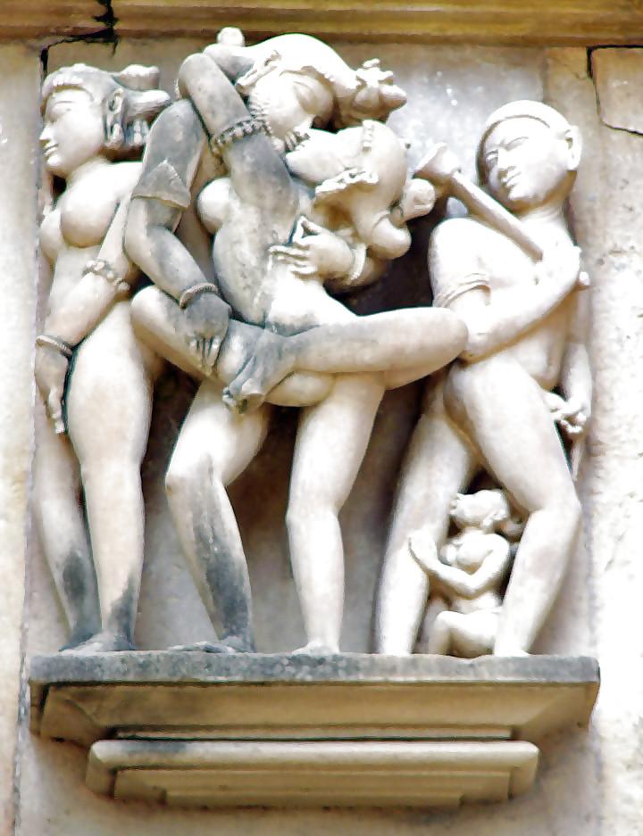 17P EROTIC ART
