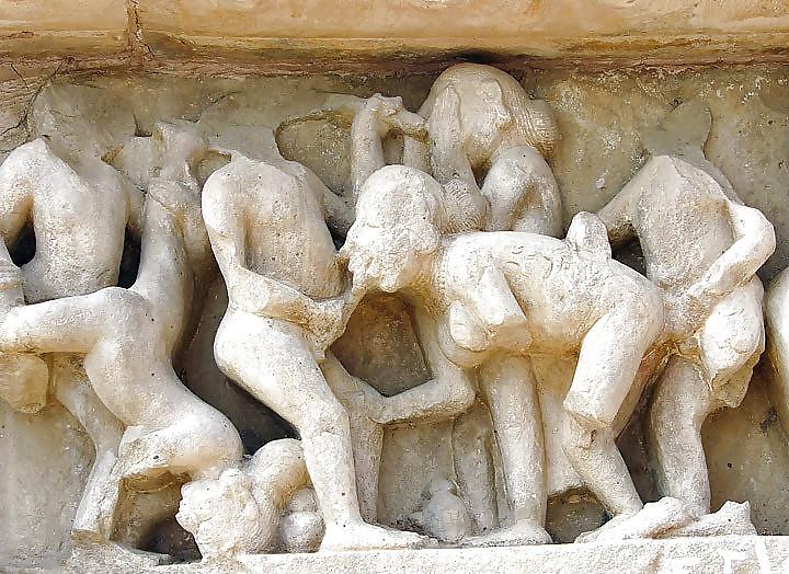 17P EROTIC ART
