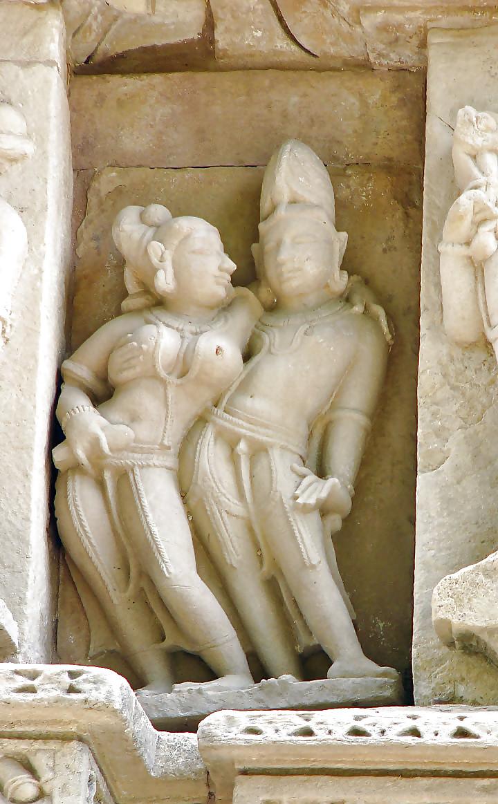 17P EROTIC ART