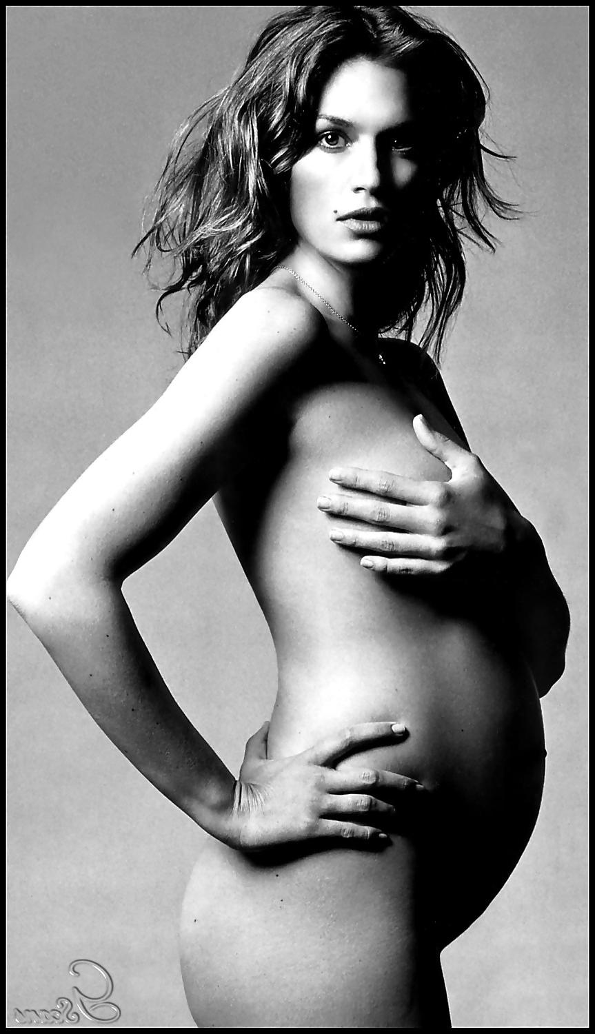 20P Pregnant celebrities 
