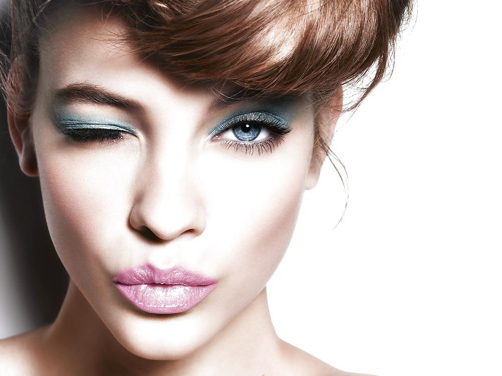 15P Top celebrities ( facial )