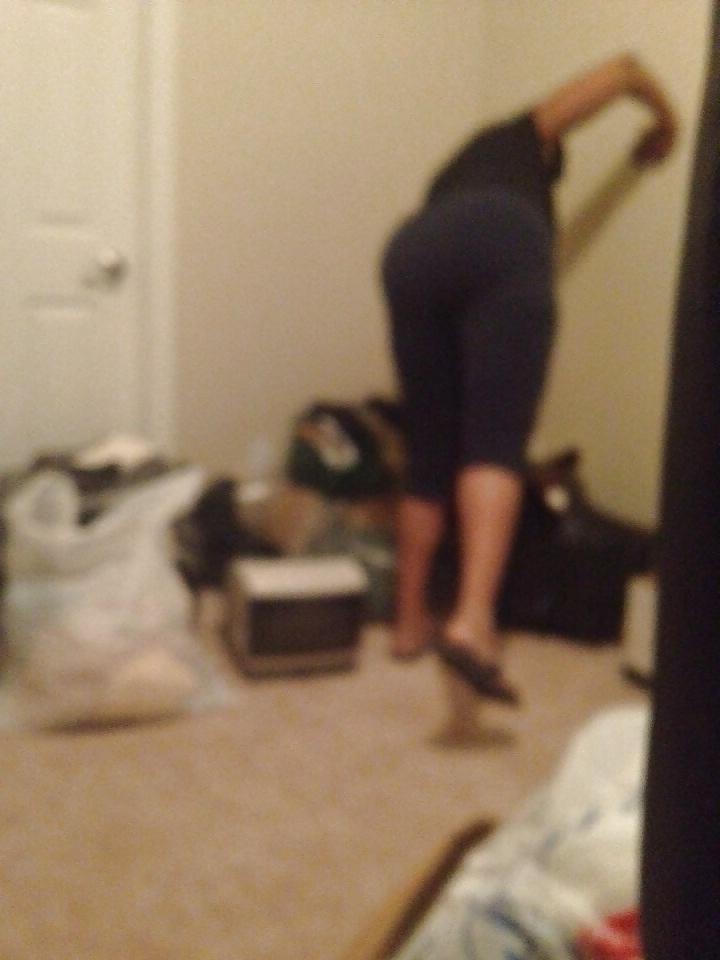8P Ebony granny booty