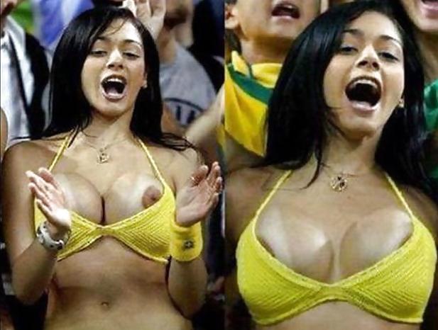 19P Football fans flashing tetas de aficionadas