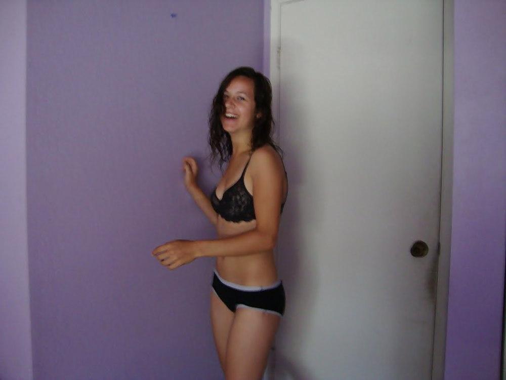 25P Bra Babes 2