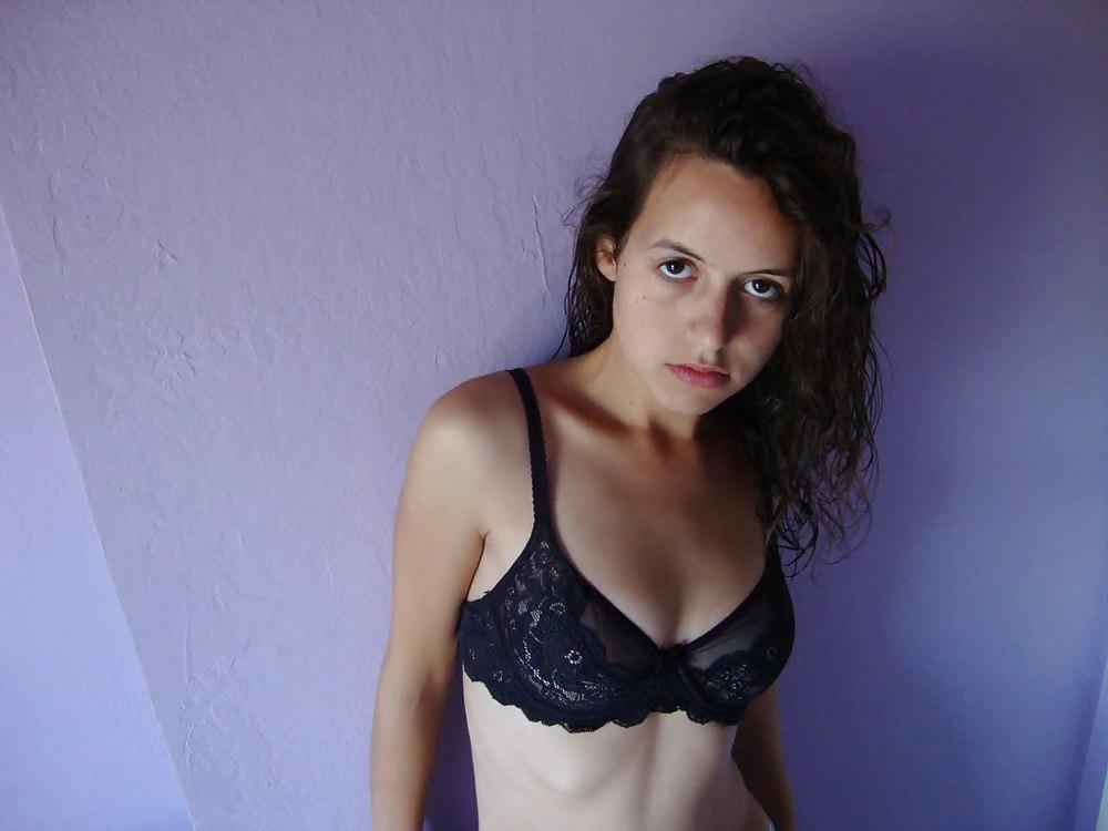 25P Bra Babes 2