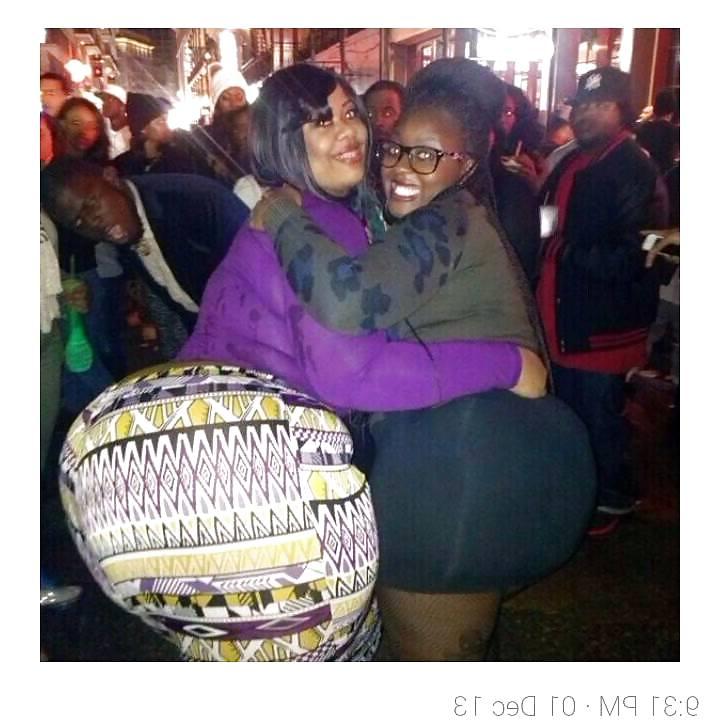 25P Thick miss Superdome booty 
