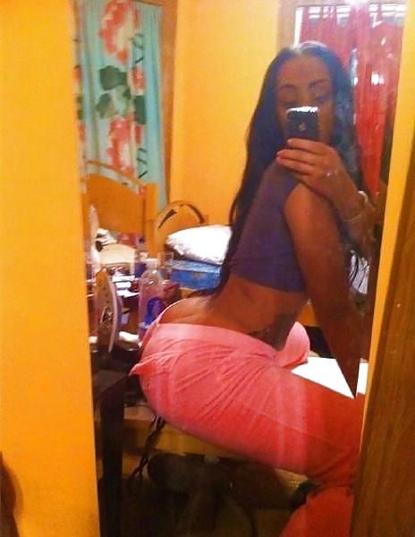 25P Black booty girls