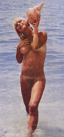 25P Elke Sommer