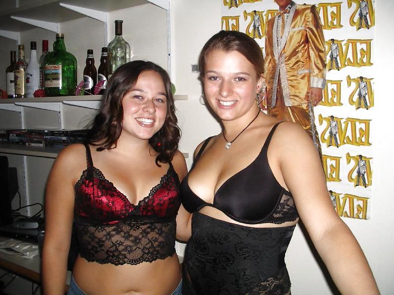 25P Bra Babes 36