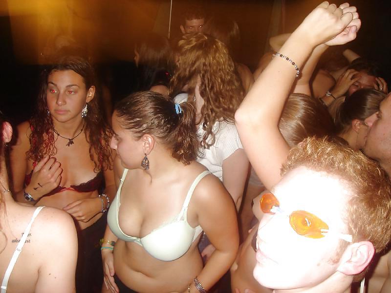 25P Bra Babes 36