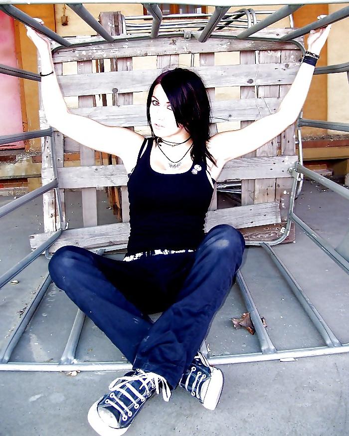 9P Black hair and big boobs
