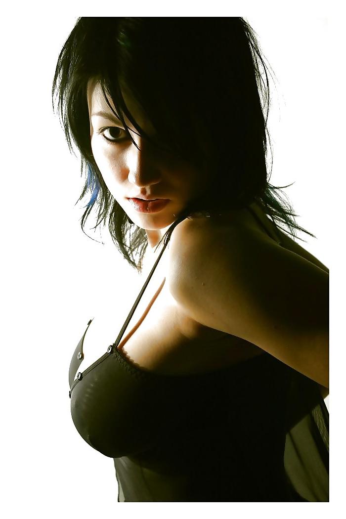 9P Black hair and big boobs