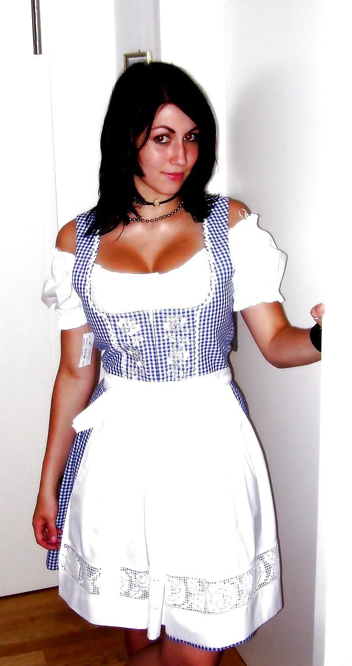 9P Black hair and big boobs