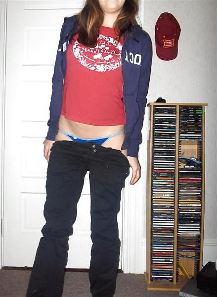 25P Her Homemade Pics : Sweet Teen Nude