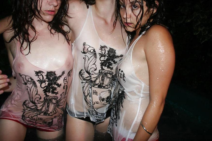 25P Emo Alternative Girls 2