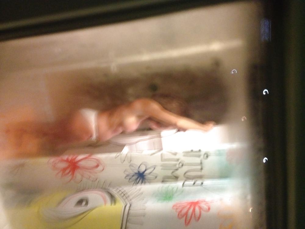 25P Spy on Topless woman
