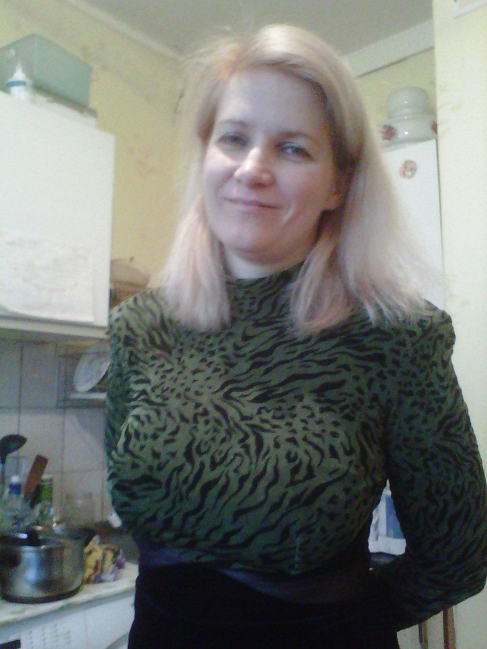 25P Tania Big Tit Russia MILF Accountant