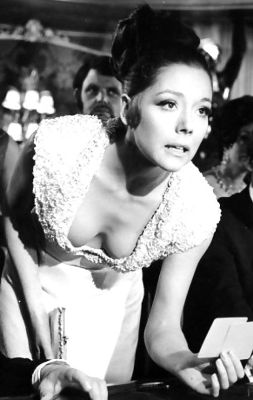 18P Diana Rigg - Nude - Fakes