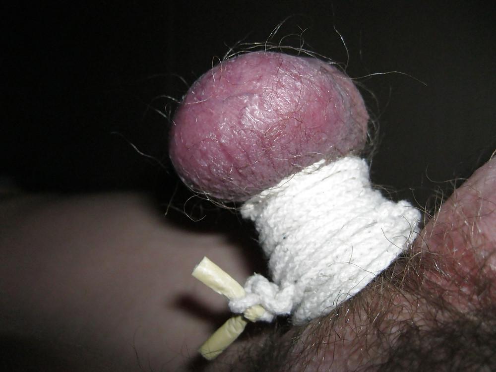 25P Cock and ball torture