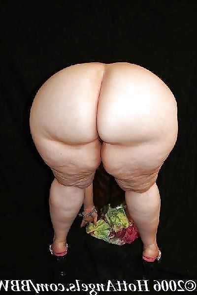 25P Thick white creamy big booty 13