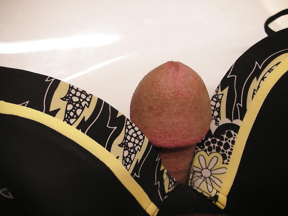 7P Cum Teen Bikini