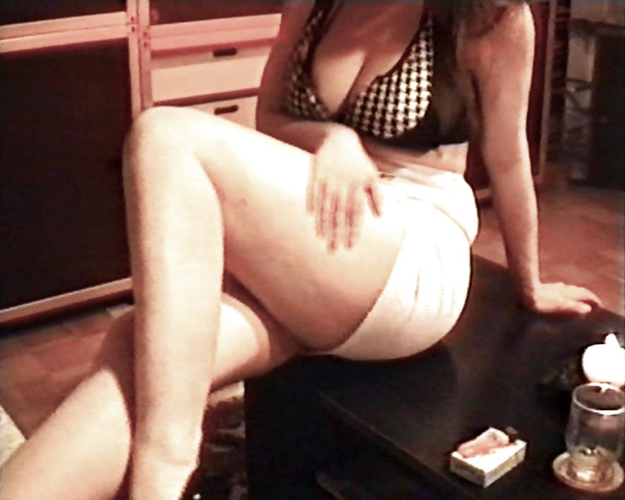 10P SAG - Babe's Big Voluptuous Boobs White Mini Dot Bikini 10