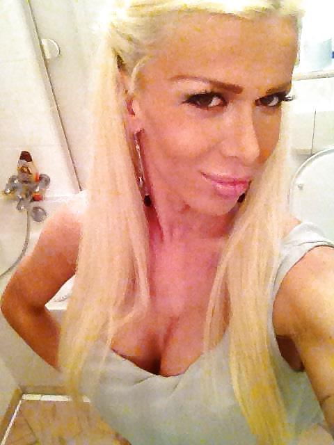 25P Trans German -  Giselle Edona Jamson