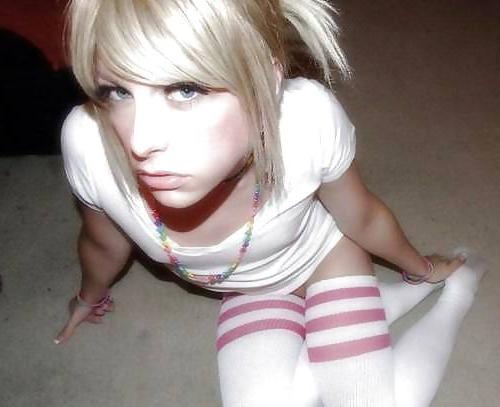 25P Sexy young Crossdressers 