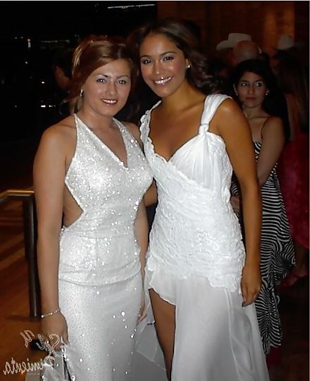 25P Karla Martinez Hostess of Despierta America