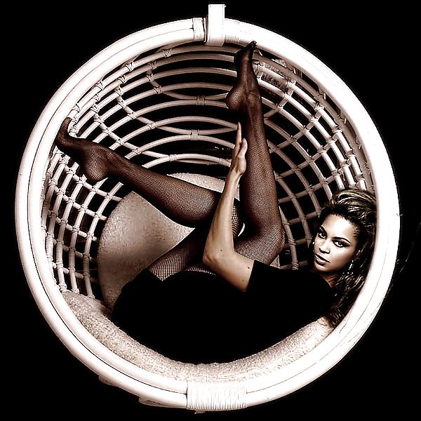 25P Celebrities Nylon Feet