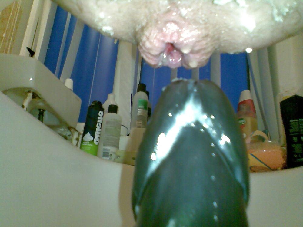 19P Massive dildo gape and enema
