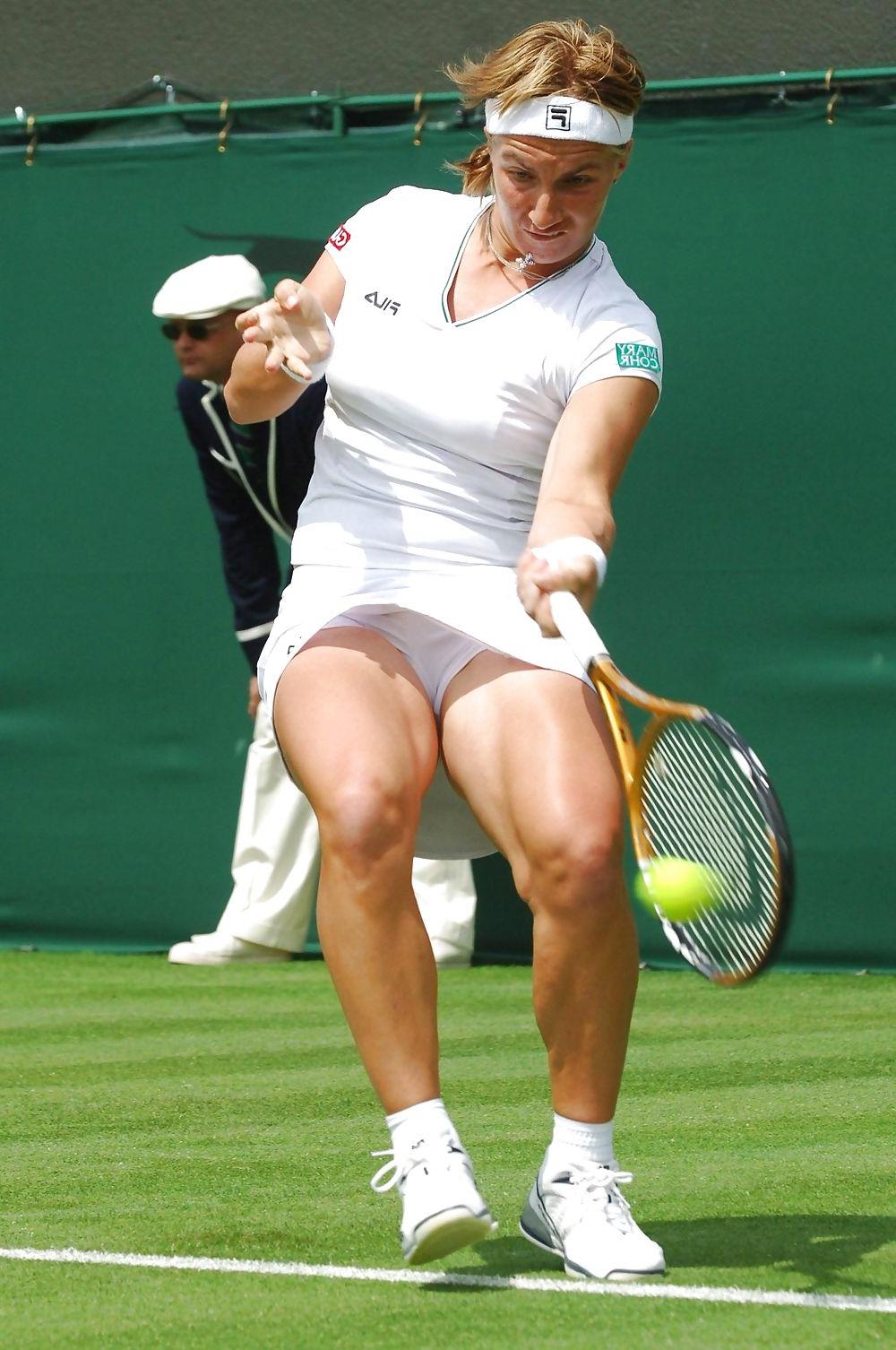 25P Beautiful Tennis Girls 13 by TROC