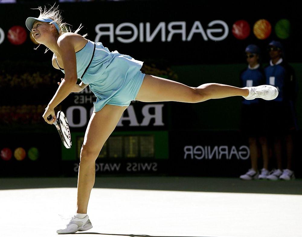 25P Beautiful Tennis Girls 13 by TROC