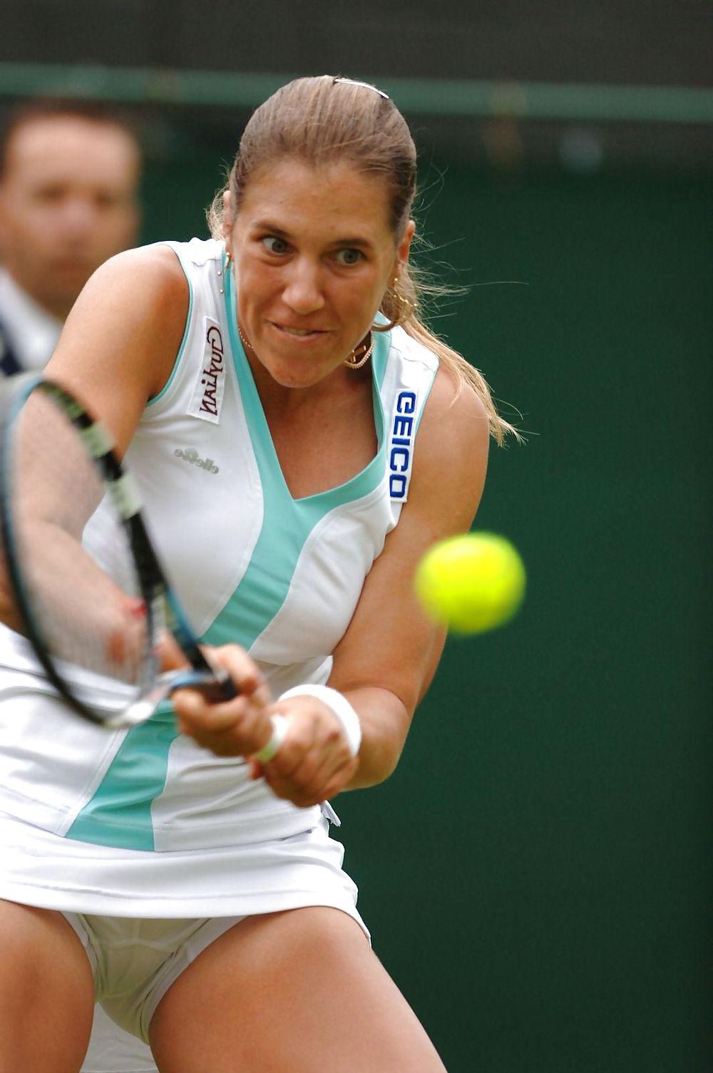 25P Beautiful Tennis Girls 13 by TROC