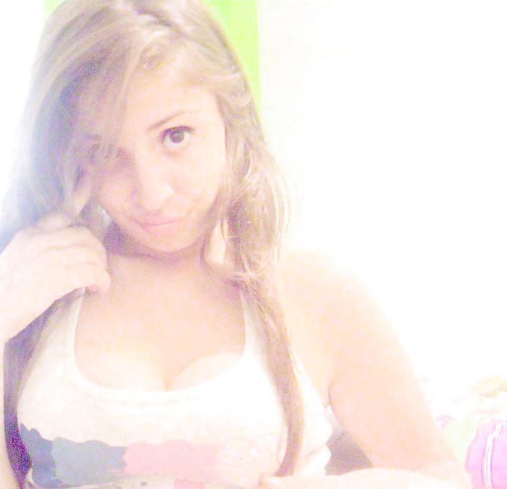 16P Big Boobs from Facebook